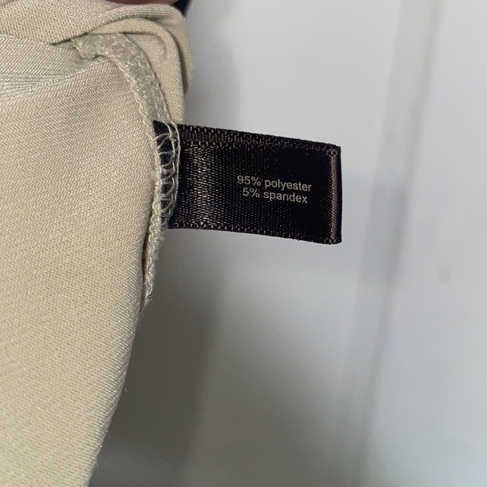 The Limited Short Sleeve Top - Picture 5 of 6